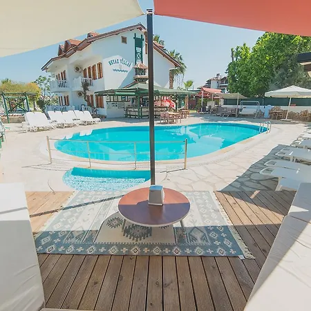 Beyaz Apartment *